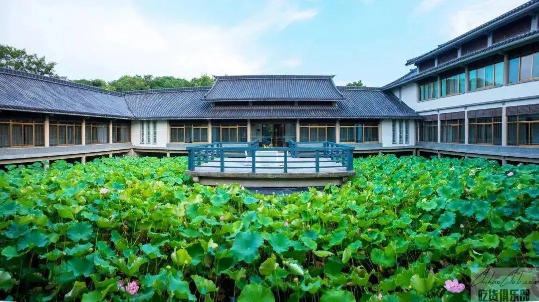 君澜·绍兴鉴湖大酒店